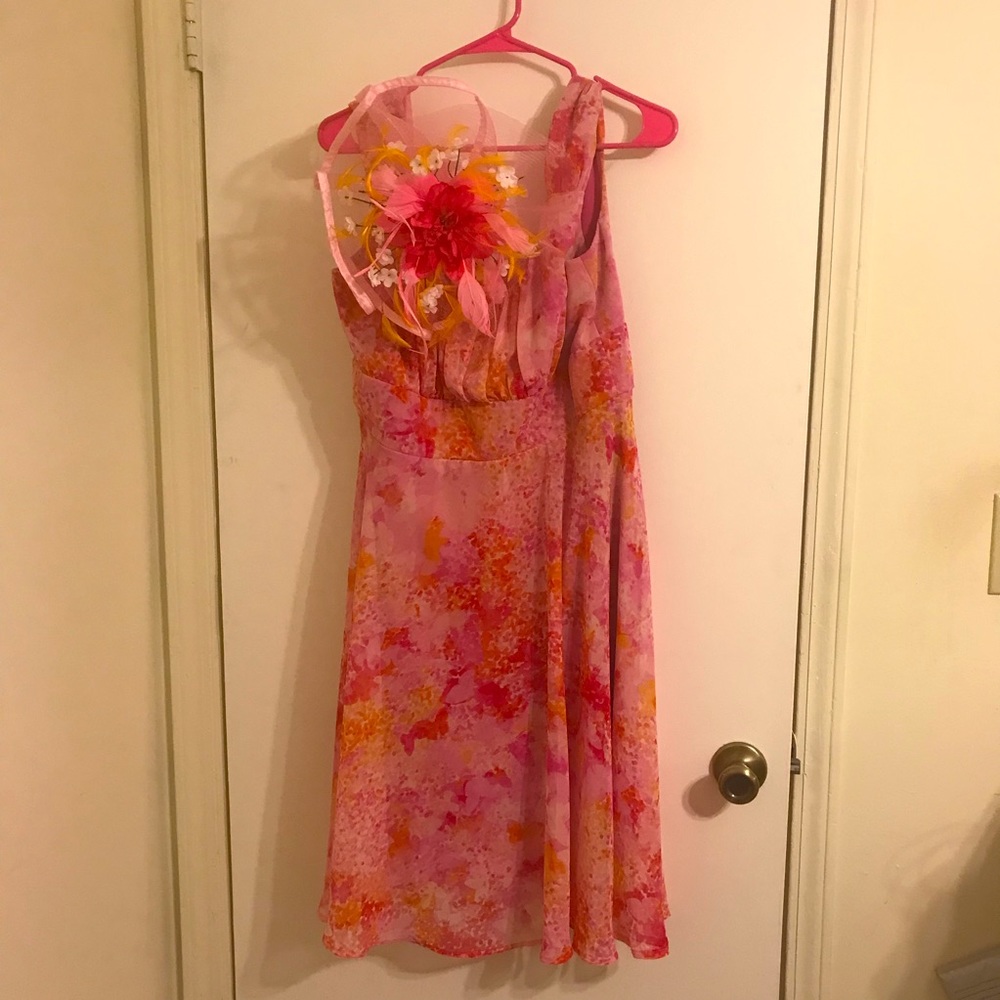 Dress and fascinator combo!